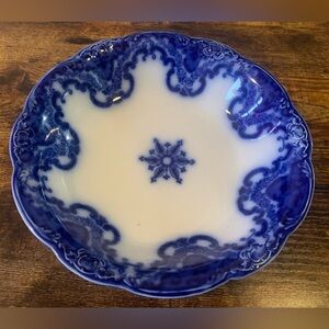 Wharf Pottery KNOX Flow Blue Round 9” Serving Bowl Vintage 1940s